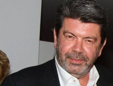 Γ. Λάτσιος: Βγήκε βόλτα μαζί με τον 15χρονο γιο του Άγγελο σε γνωστό εμπορικό κέντρο των βορείων προαστίων (φωτό)